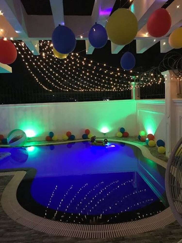Kat Villa