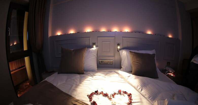 X-nellyi Boutique Hotel