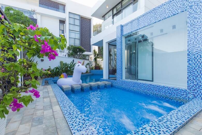 Villa Royal 2
