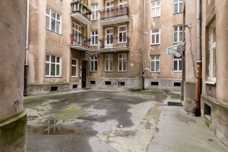Chlodna Central Warsaw Apartment
