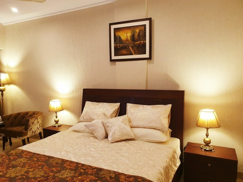 Hotel Grand Arena