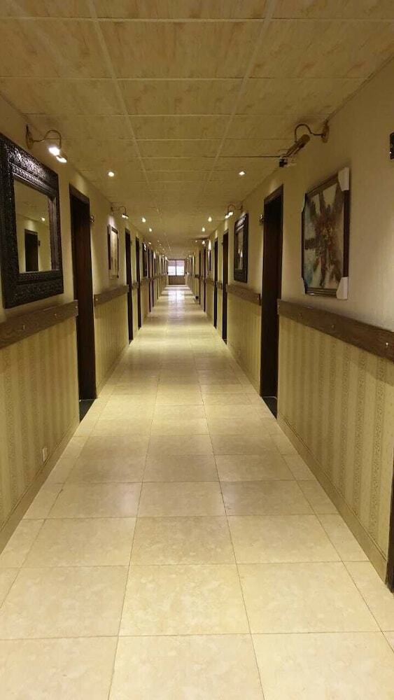 Hotel Grand Arena