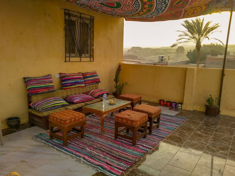 Bed & Breakfast Key Of Pyramids View Inn