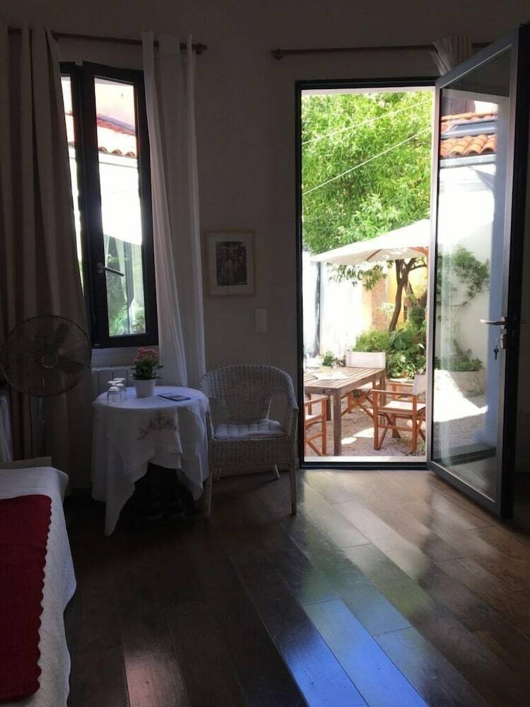 Bed & Breakfast La Petite Maison