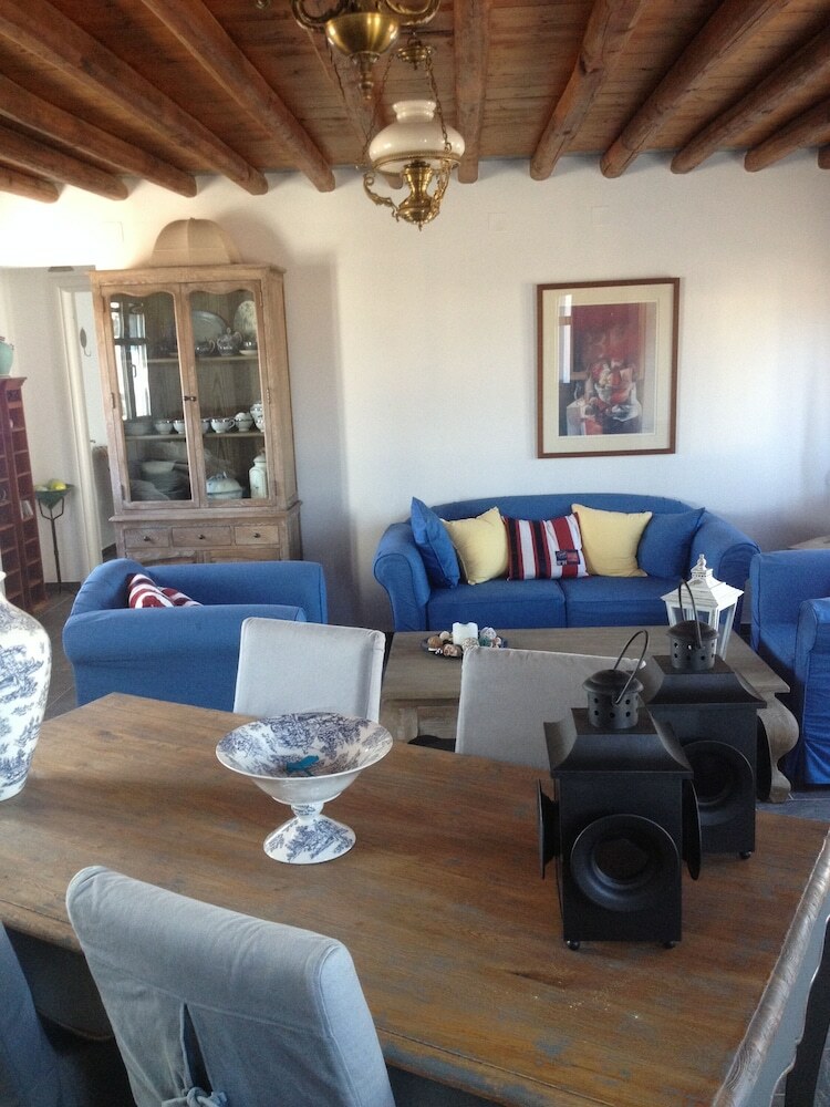 Apartamentos Aegean Boutique Suites