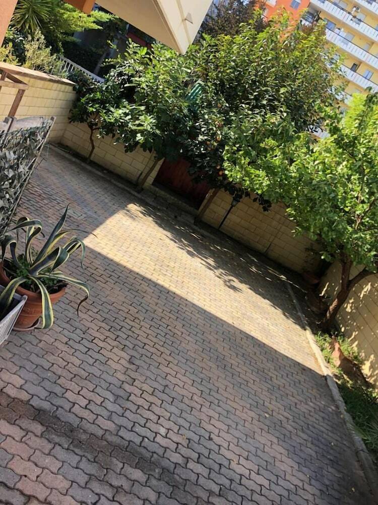 Nadia B&B
