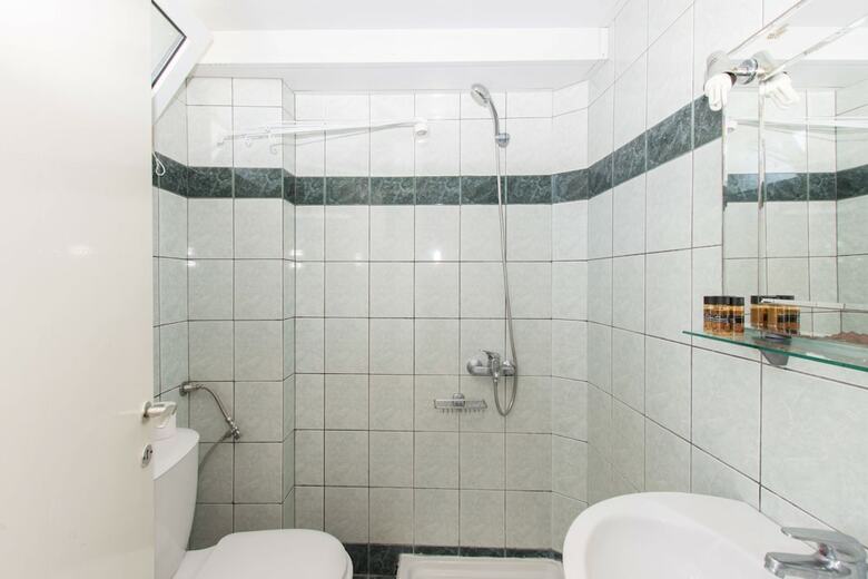 Aparthotel Karayiannis Hotel