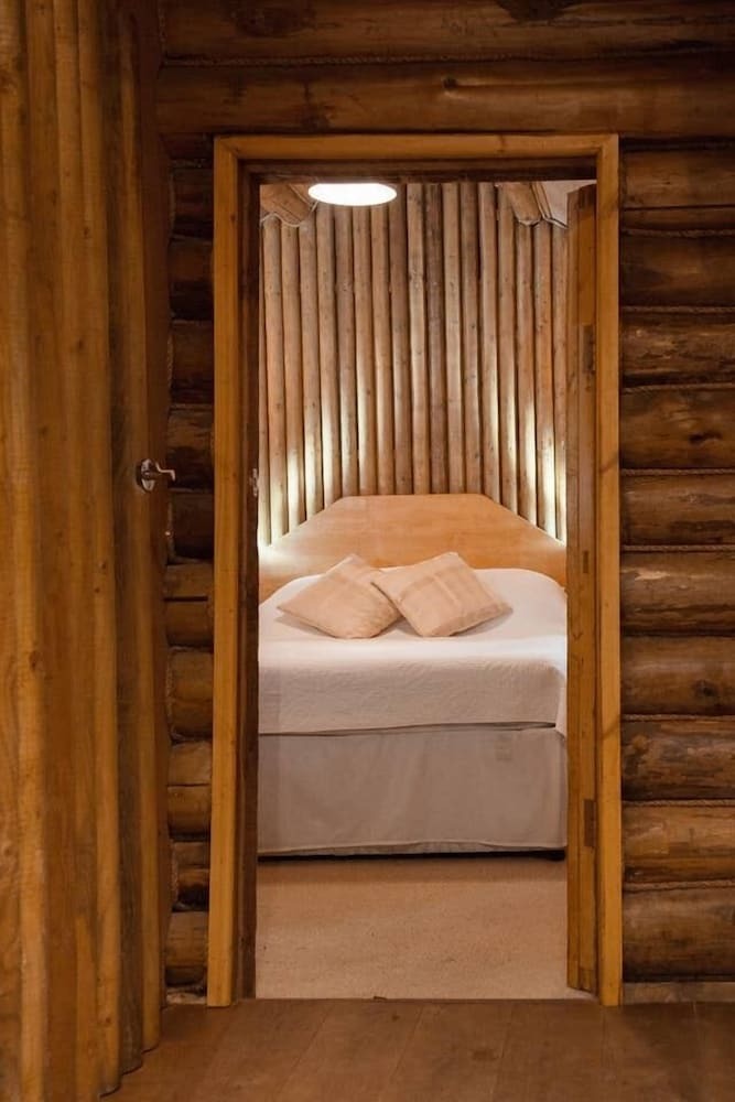 The Log Cabin