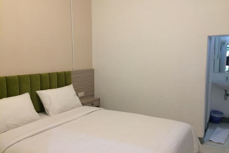 Hostal Oyo 2509 Central District Residence