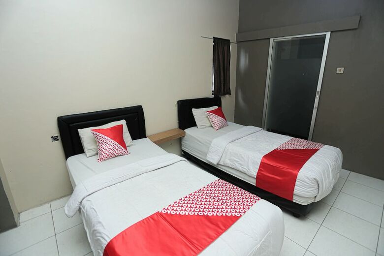 Hotel Oyo 2524 Royal Borneo Guesthouse