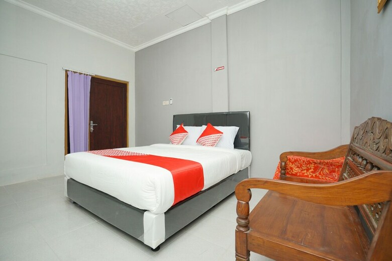 Hotel Oyo 2492 Nindy Homestay