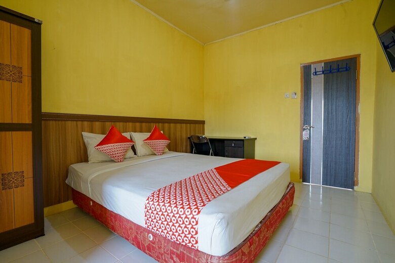 Hostal Oyo 2502 Triantama Kost Syariah