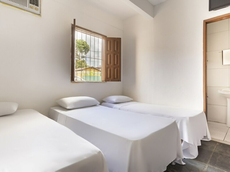 Oyo Hotel Porto Da Barra