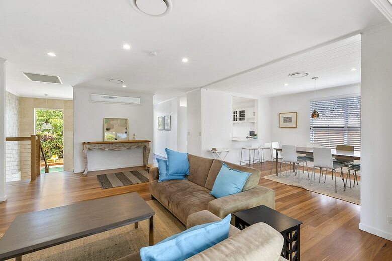 20 Ray Street Sunshine Beach
