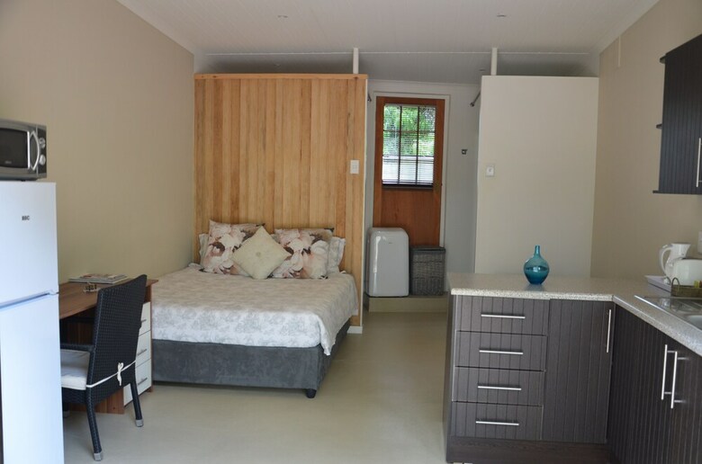 Bed & Breakfast Sauvignon Country Lodge