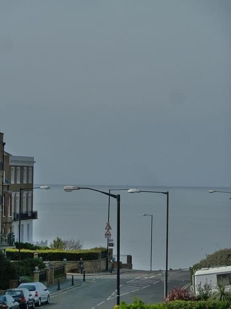 Apartamentos Top Floor Flat With Sea View