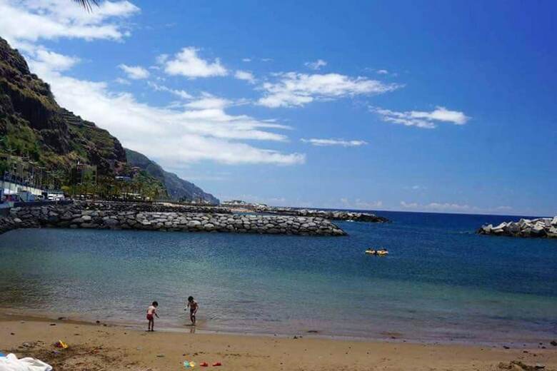 House With 2 Bedrooms In Lombo Do Doutor, With Wifi