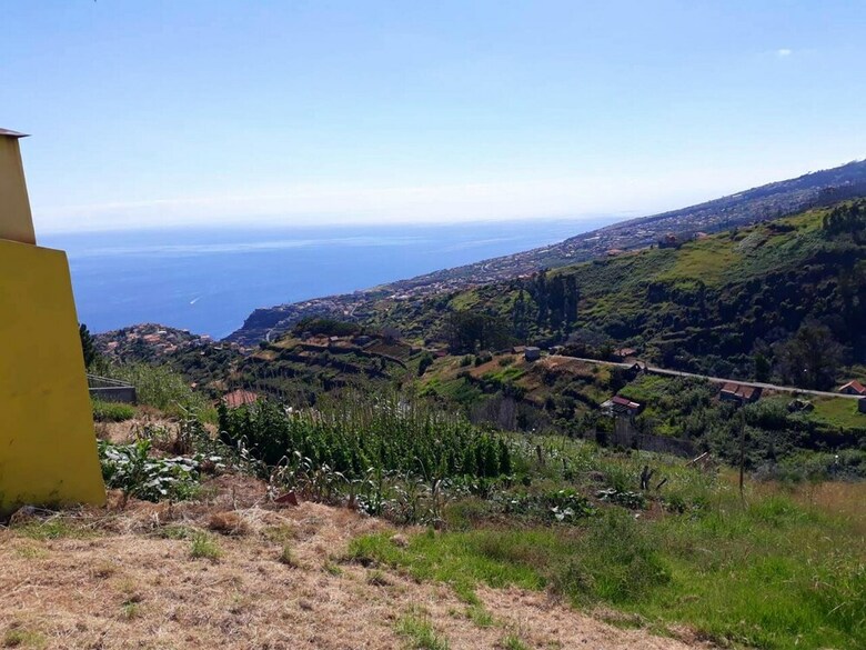 House With 2 Bedrooms In Lombo Do Doutor, With Wifi
