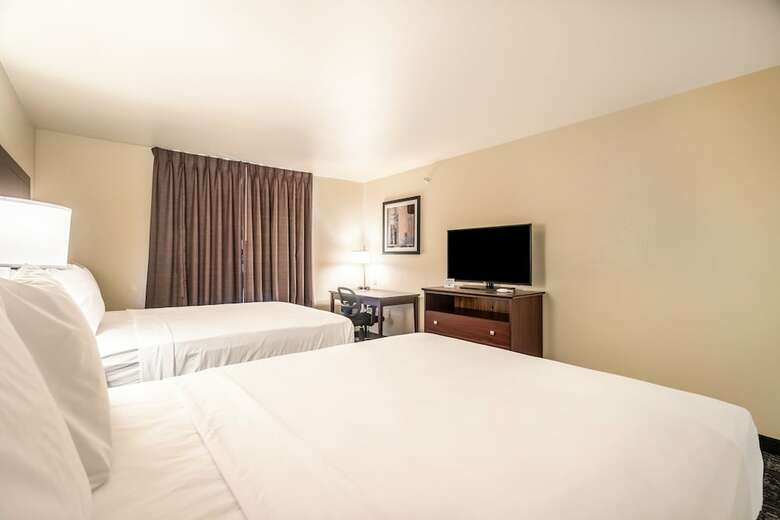 Cobblestone Hotel & Suites - Andrews