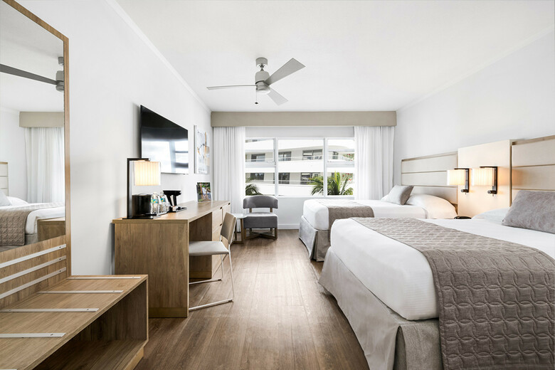 Hotel Riu Plaza Miami Beach