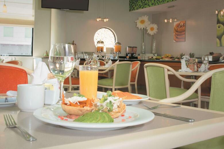 Hotel Fiesta Inn Monterrey Norte