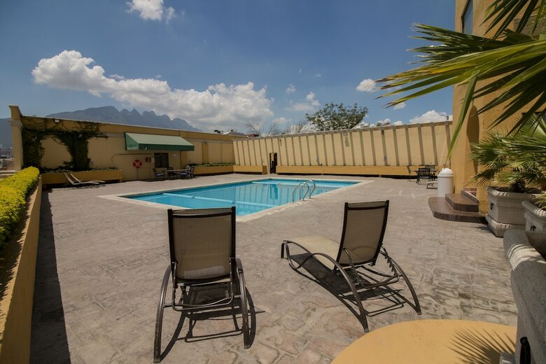 Hotel Fiesta Inn Monterrey Norte