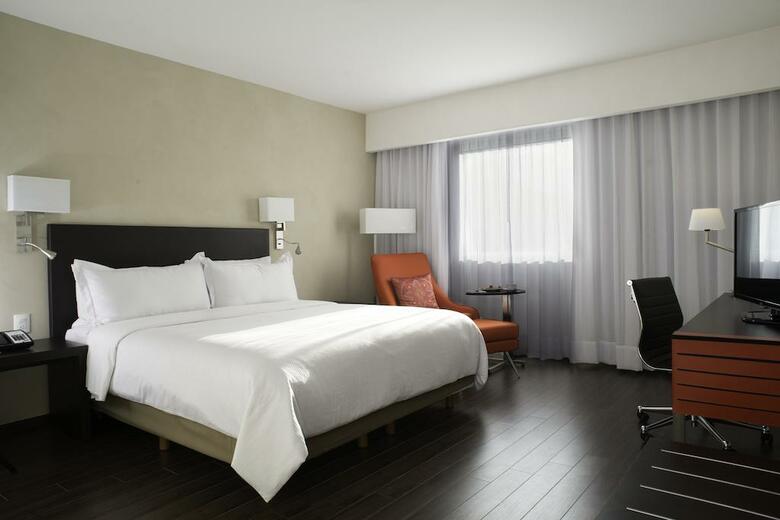 Hotel Fiesta Inn Monterrey Valle