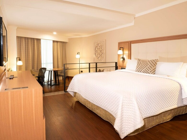 Hotel Ms Milenium Monterrey, Curio Collection By Hilton