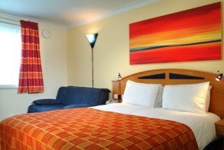 Hotel Holiday Inn Express Milton Keynes