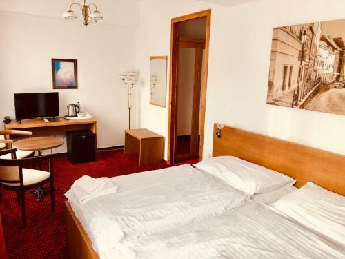 Hotel & Penzi�n Grand Matej