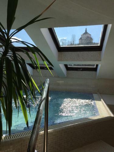 Hotel & Penzi�n Grand Matej