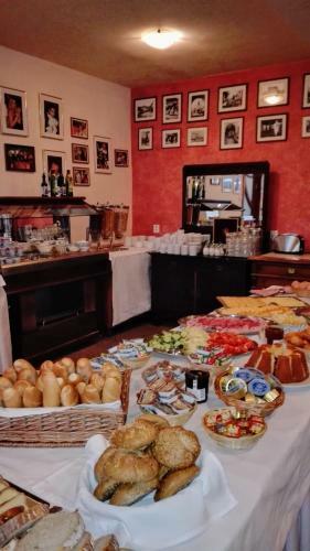 Hotel & Penzi�n Grand Matej