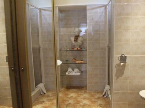 Hostal Penzion 77