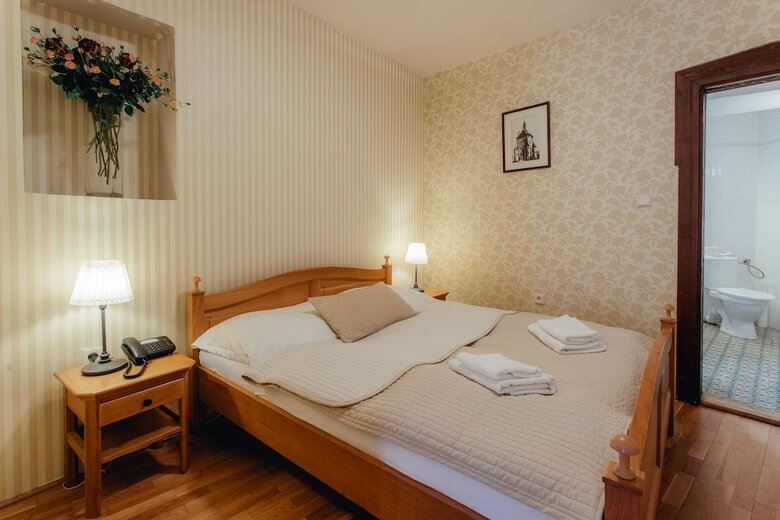 Hotel Salamander