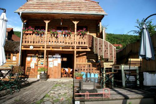 Hostal Penzi�n Star� Hostinec