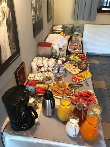 Hostal Penzi�n Cosmopolitan I.