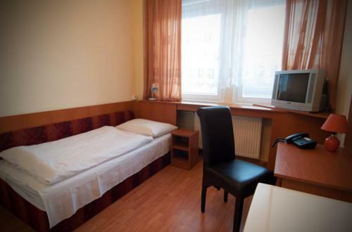 Hotel Avion