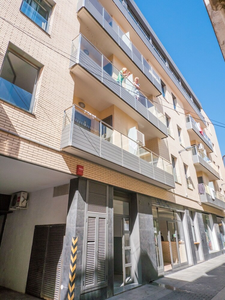 Apartaments Ar Niu D'or
