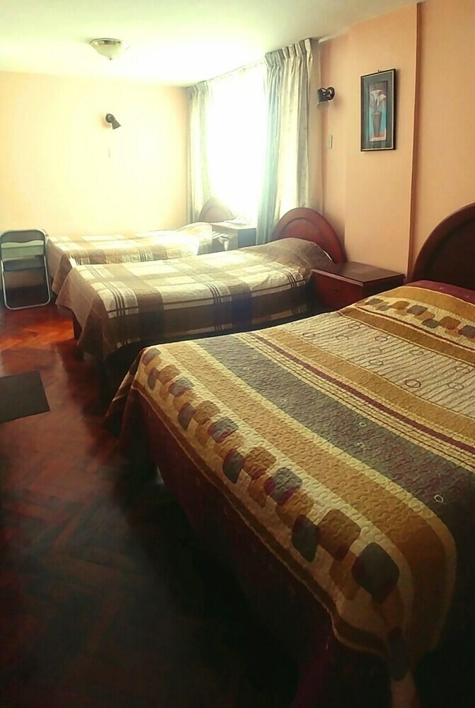Foresta Hostal