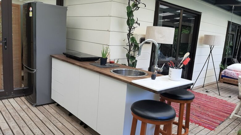 Hotel Madhuban - Waterfront In Whangaroa