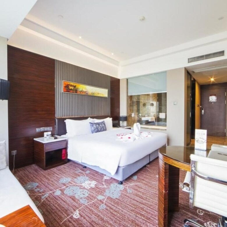 Tianyuan Junlong Hotel