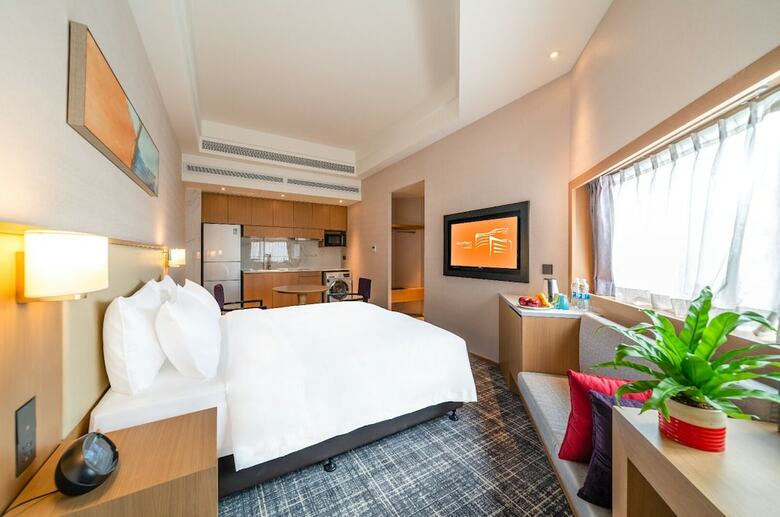 Xence Hotel