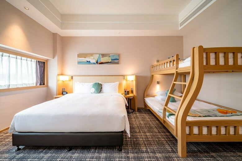 Xence Hotel