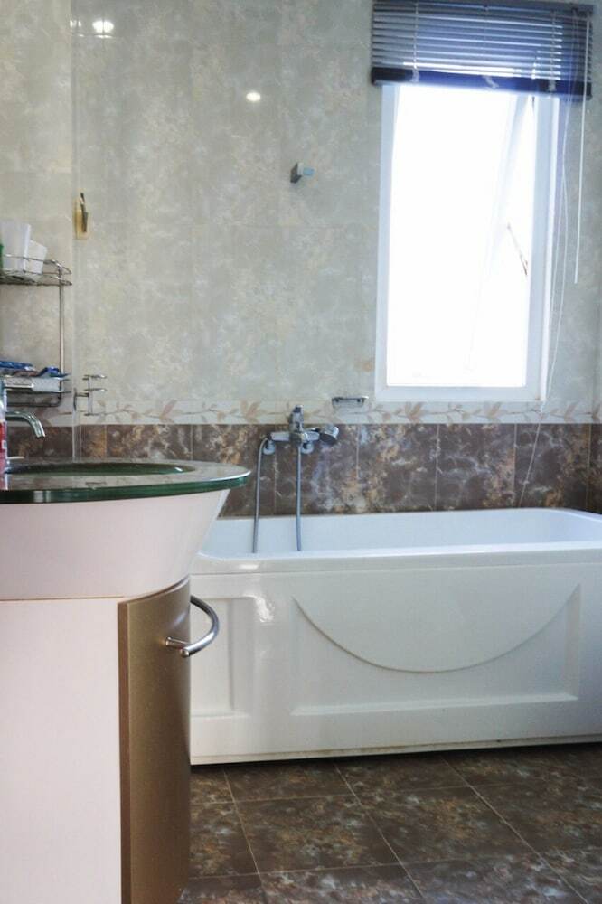 F5 Villa