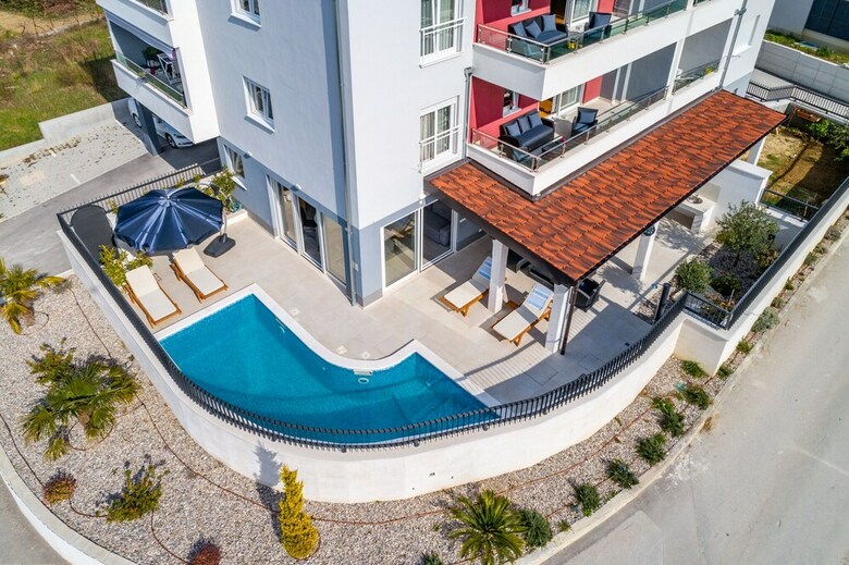 Apartamentos Urban Villa Penthouse