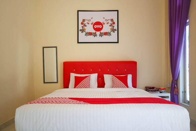 Hostal Oyo 2202 Delima Guest House Syariah