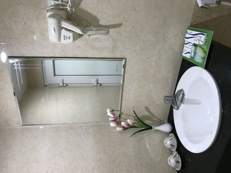 Aquarius Grand Hotel