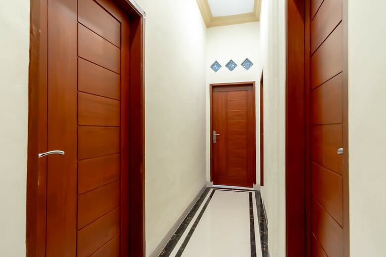 Hotel Oyo 1585 Ring Road Residence