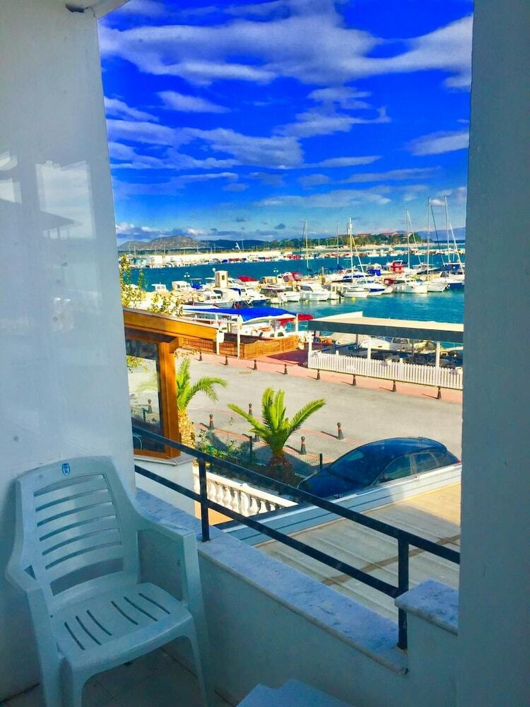 Bed & Breakfast Barba Otel