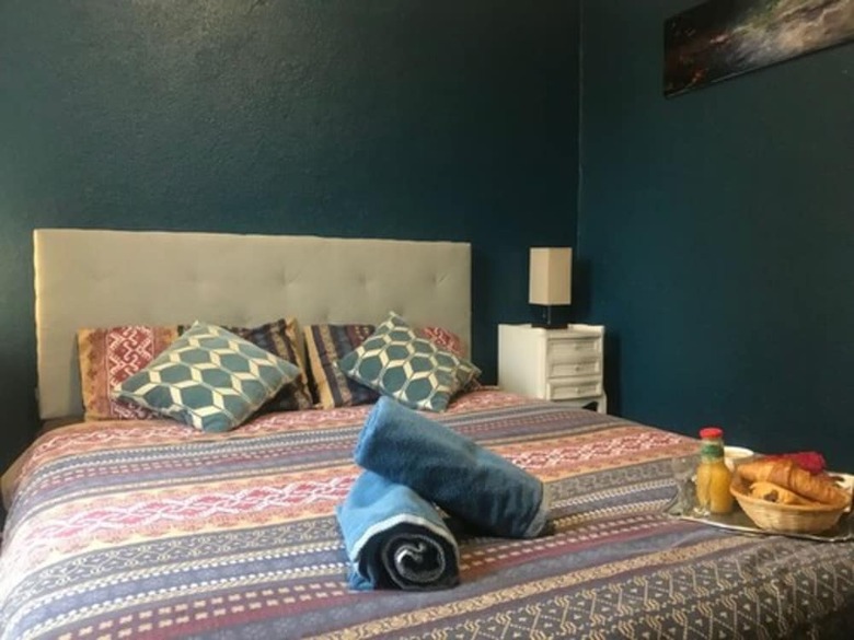 Hotel Le Roches De Merry
